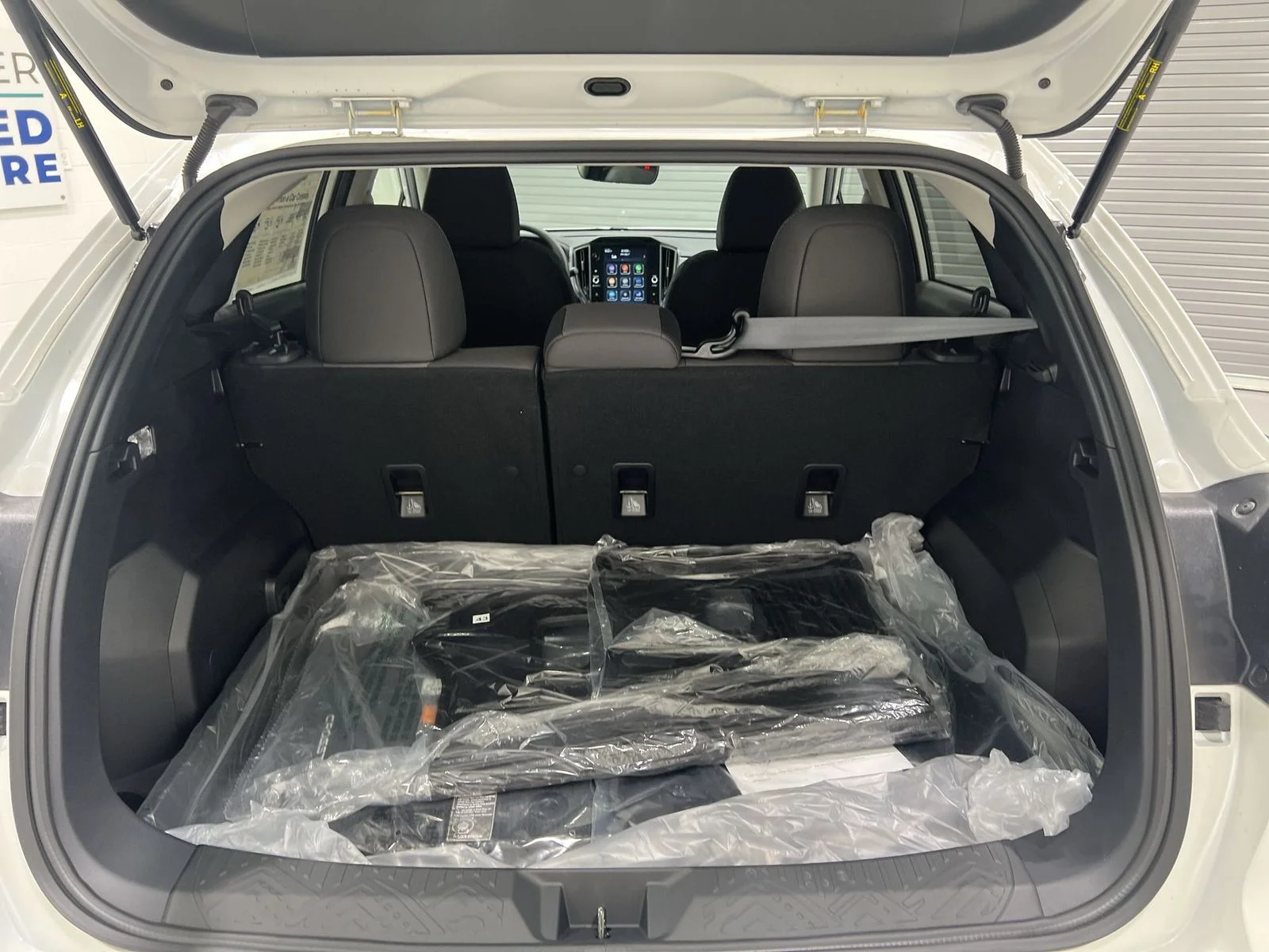 New 2026 CRYSTAL WHITE PEARL Subaru Premium image 23