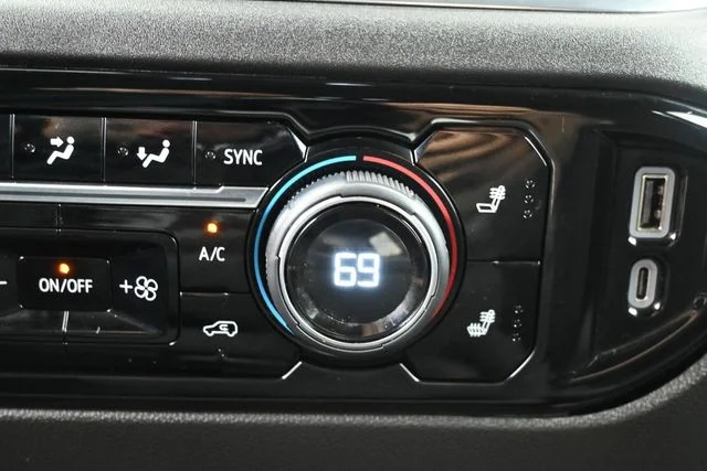 Used 2023 Gray Chevrolet LT image 24
