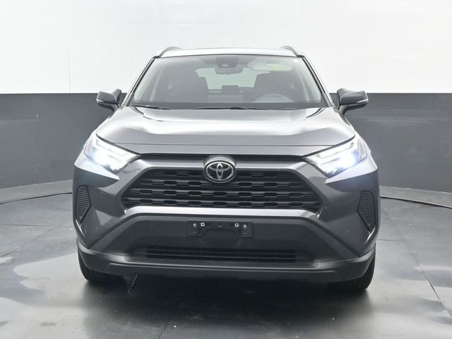 Used 2022 Magnetic Gray Metallic Toyota XLE image 5