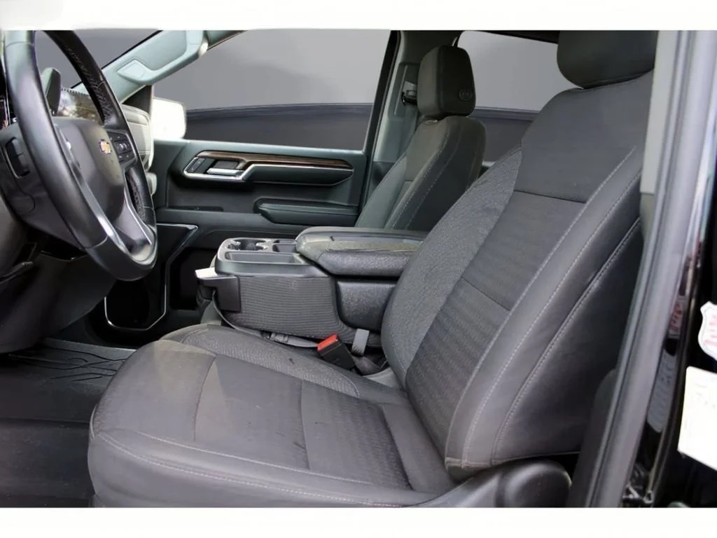 2023 Chevrolet Silverado 1500 LT - Photo 14