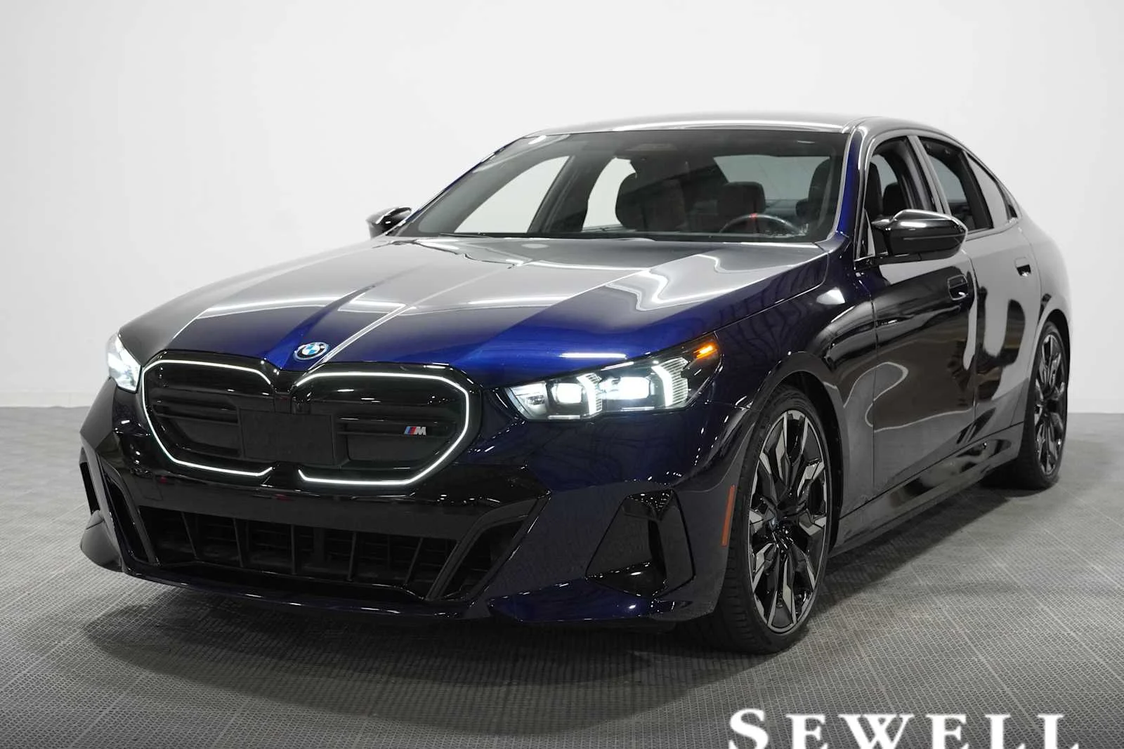 2024 BMW i5 M60 xDrive's photo