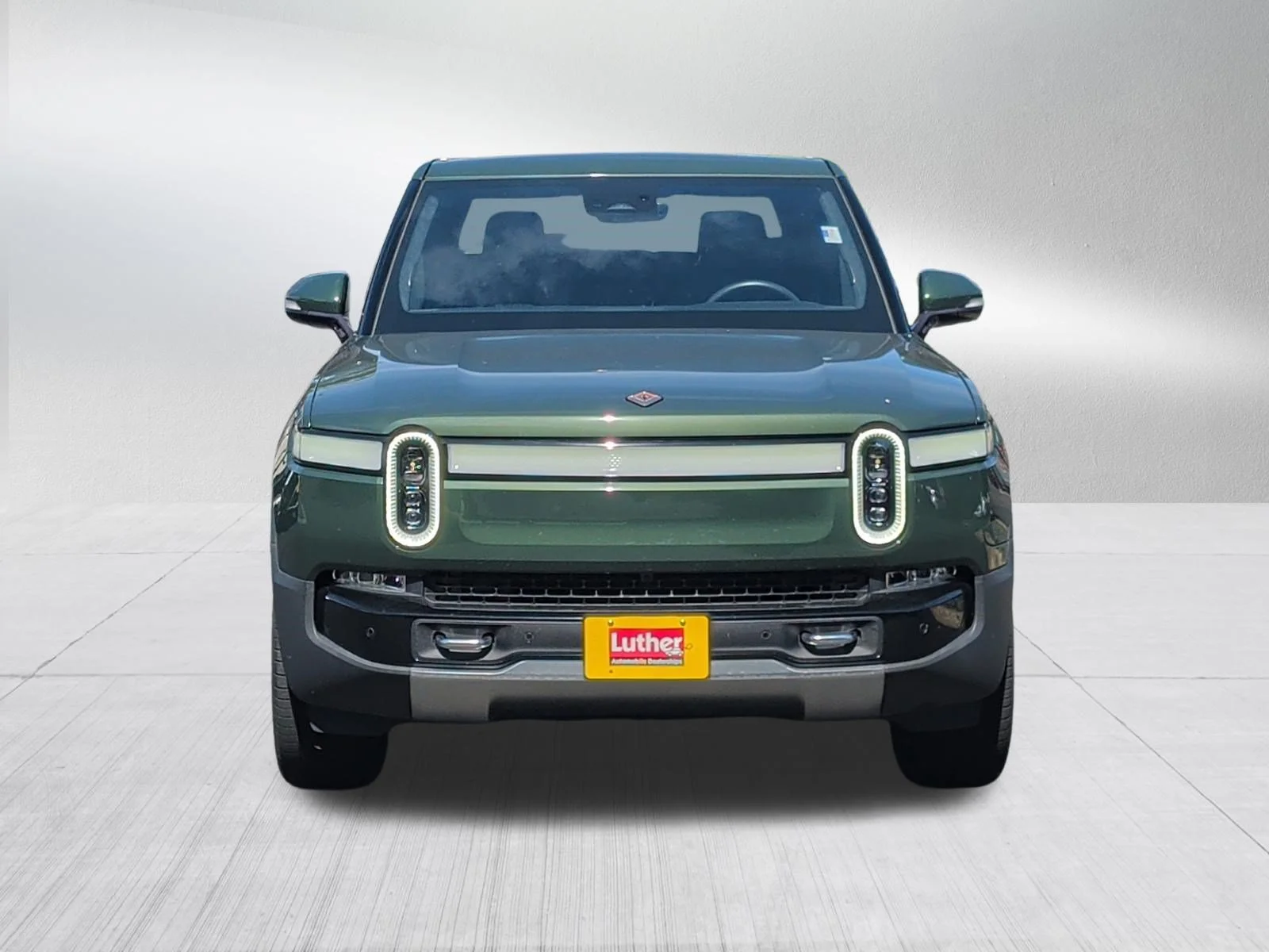 Used 2023 Rivian R1T Adventure with VIN 7FCTGAAA7PN023840 for sale in Minneapolis, MN