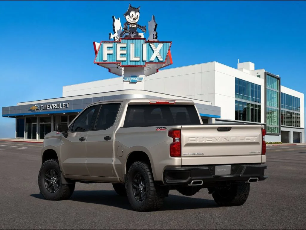 New 2026 White Sands Chevrolet Custom Trail Boss image 2