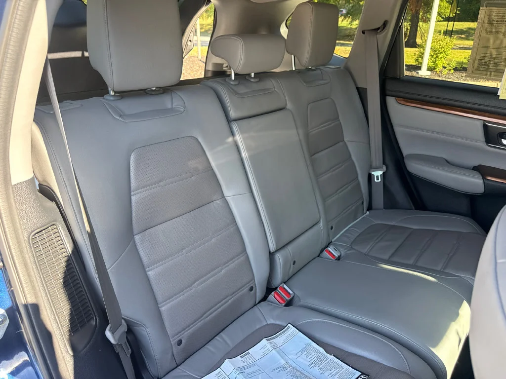 Certified Used 2022 Obsidian Blue Pearl Honda Touring image 33