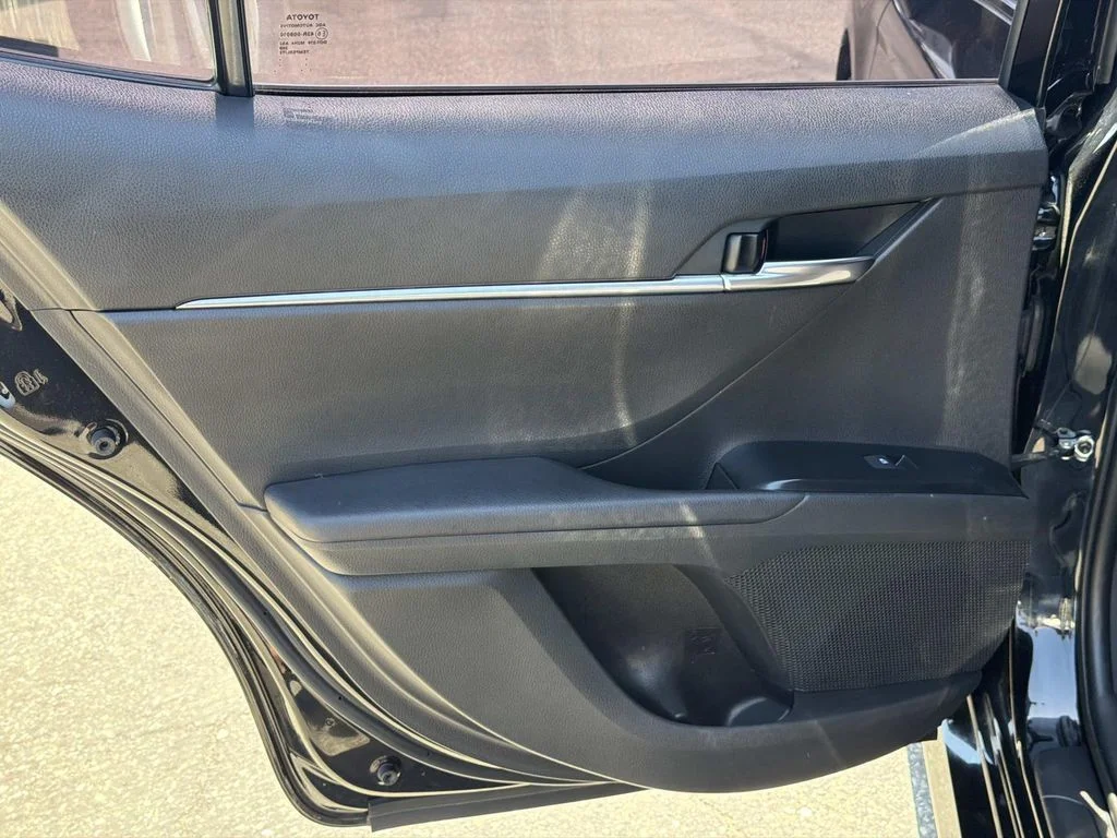 Used 2020 Midnight Black Metallic Toyota LE image 23