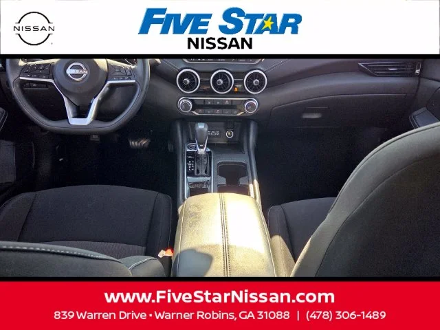 Used 2025  Nissan SV image 8