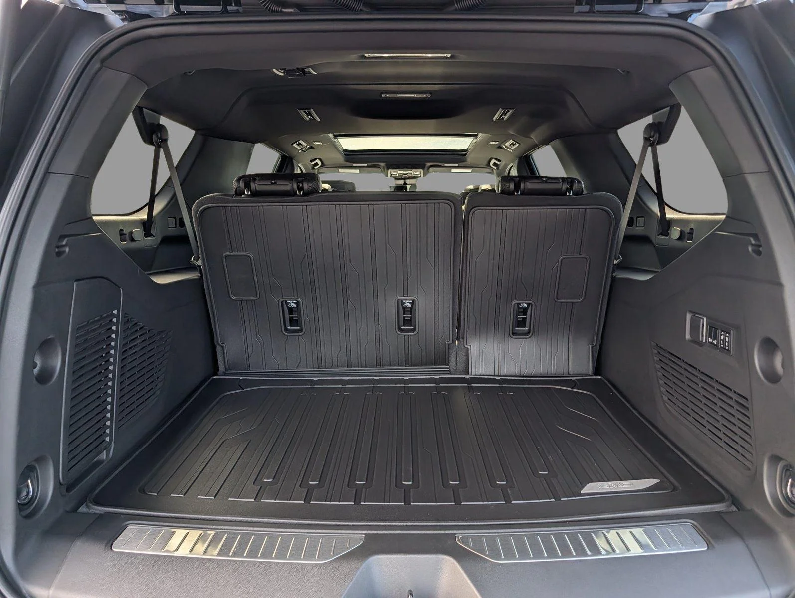 New 2026 Onyx Black GMC Denali image 33