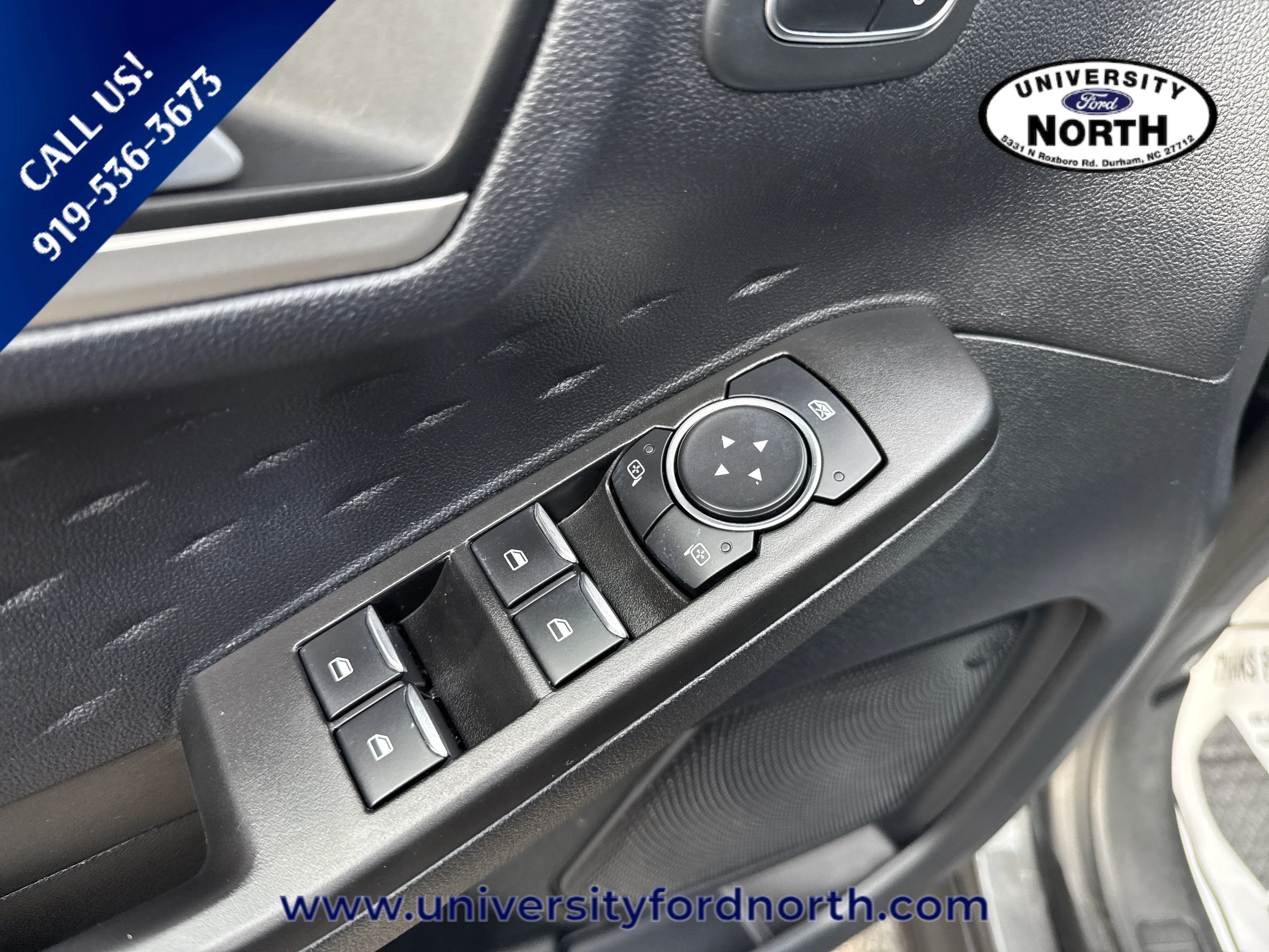 Used 2020 Magnetic Metallic Ford SEL image 11
