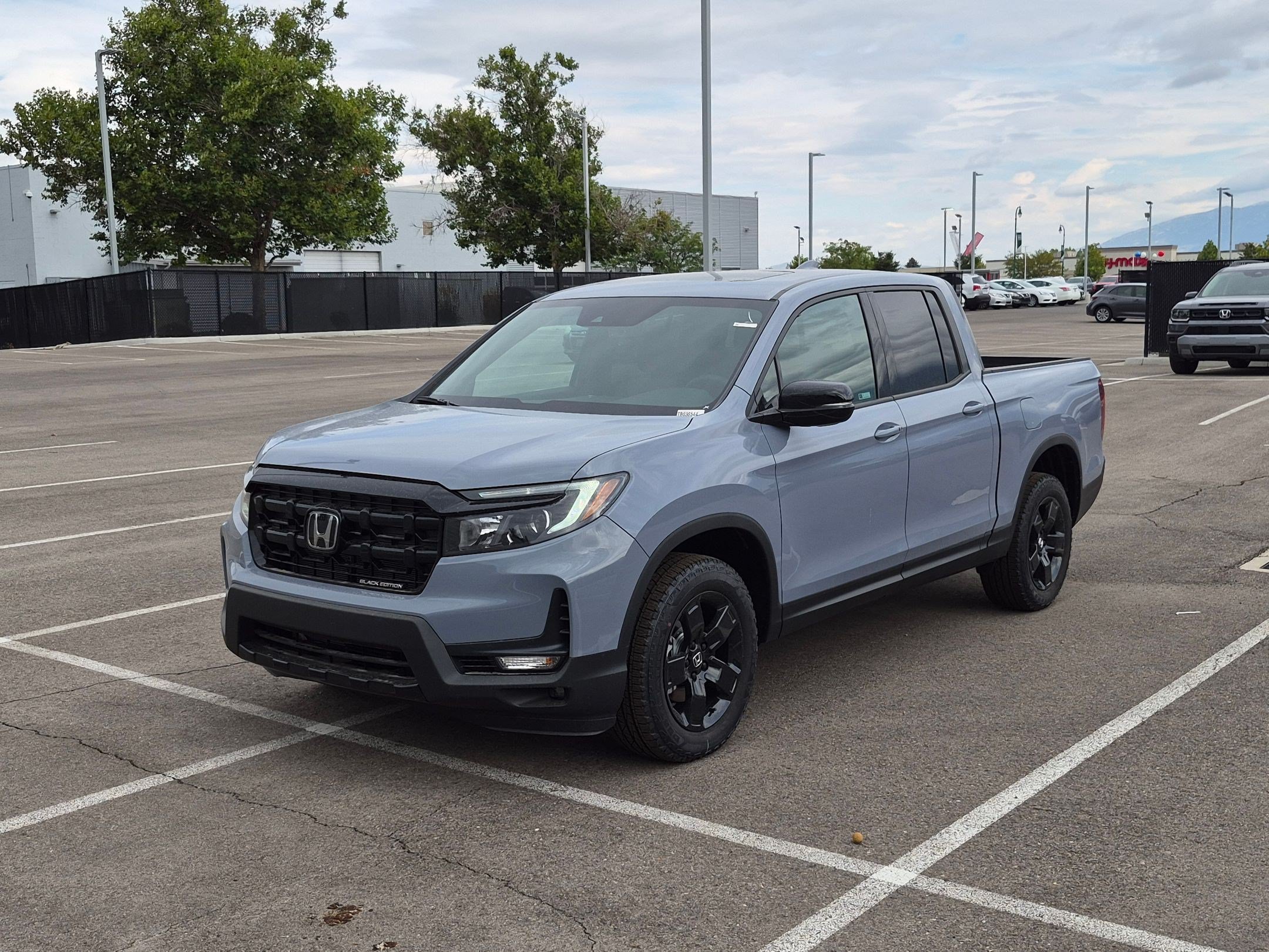 2026 Honda Ridgeline Black Edition - Photo 8