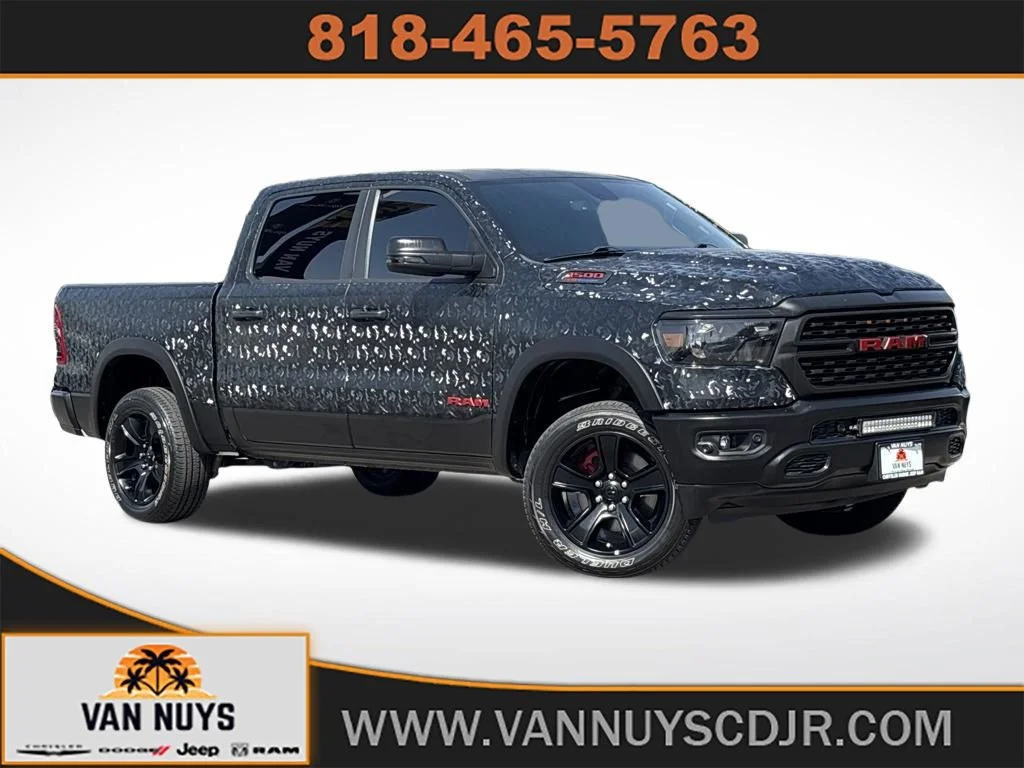 2023 RAM 1500 Big Horn/Lone Star 4x4 Crew Cab 5'7's photo