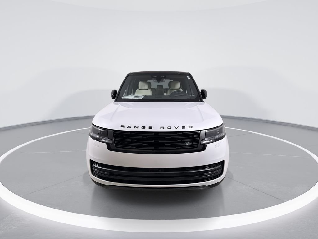 New 2026 OSTUNI PRL WHT Land Rover SE LWB image 3