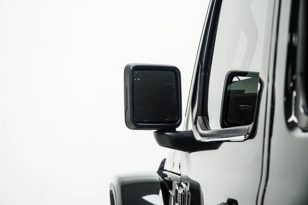 Used 2021 Black Jeep Unlimited Rubicon 392 image 15