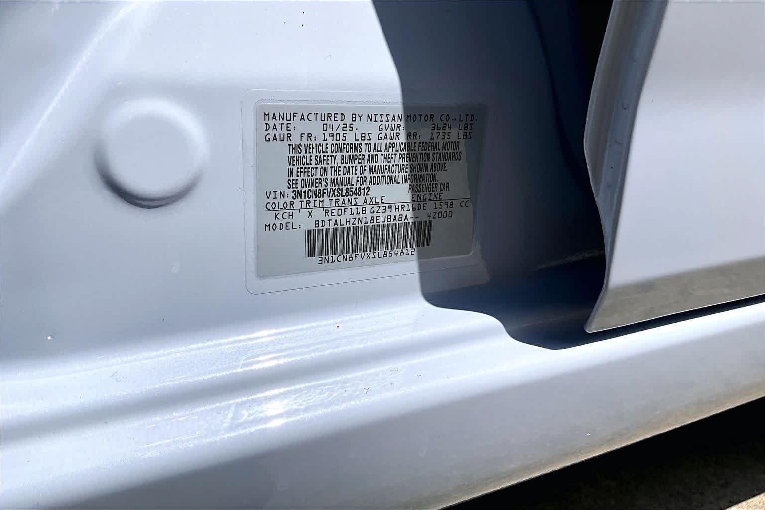 Used 2025 Gray Sky Pearl Nissan SR image 32