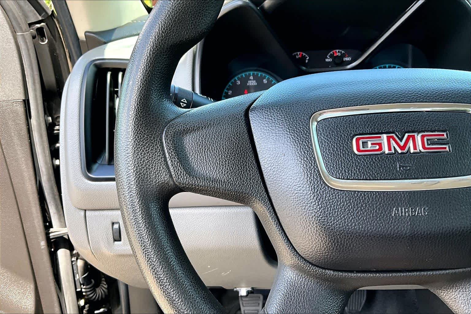 Used 2017 Onyx Black GMC 2WD SL image 24
