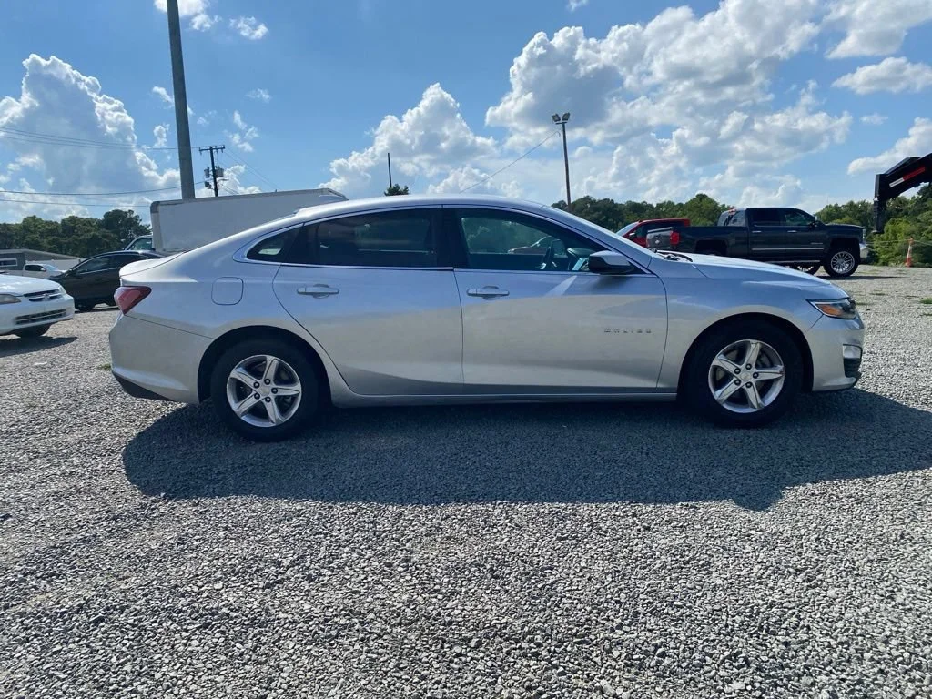 Used 2022 Chevrolet Malibu 1LT with VIN 1G1ZD5ST9NF177000 for sale in Creedmoor, NC