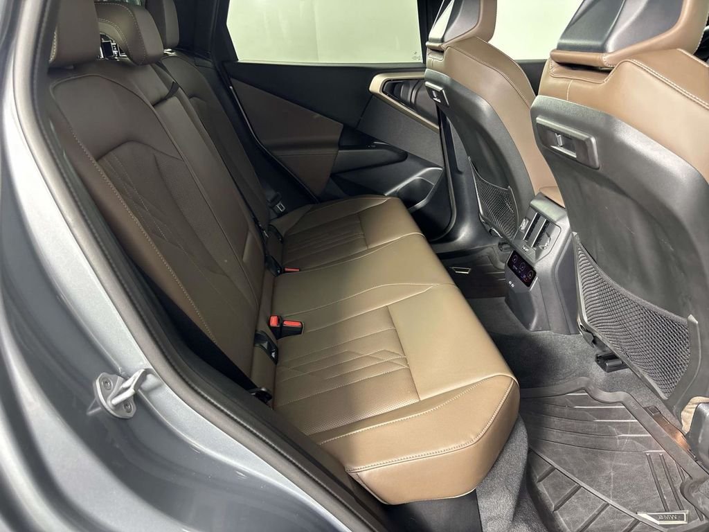Used 2025 Gray BMW 30 xDrive image 9