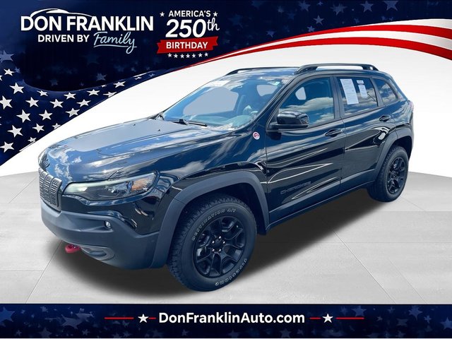 2023 Jeep Cherokee Trailhawk