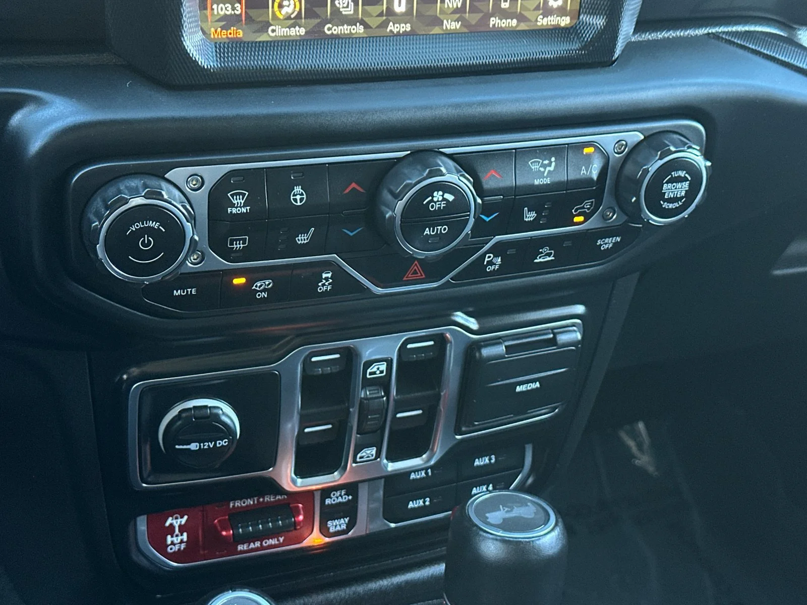 2023 Jeep Wrangler 4-Door Rubicon 392 - Photo 21