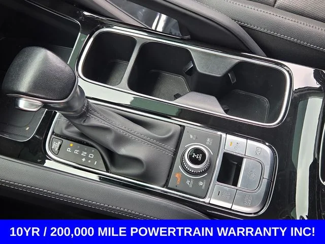 Used 2024 White Pearl Kia SX image 30