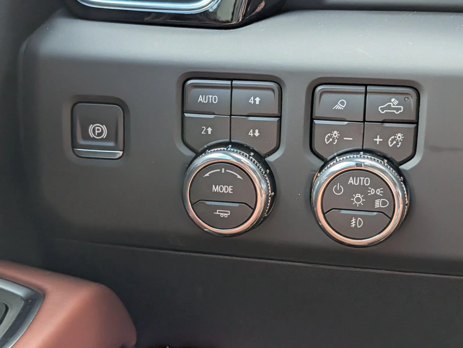New 2026 Glacier White Tricoat GMC Denali Ultimate image 28