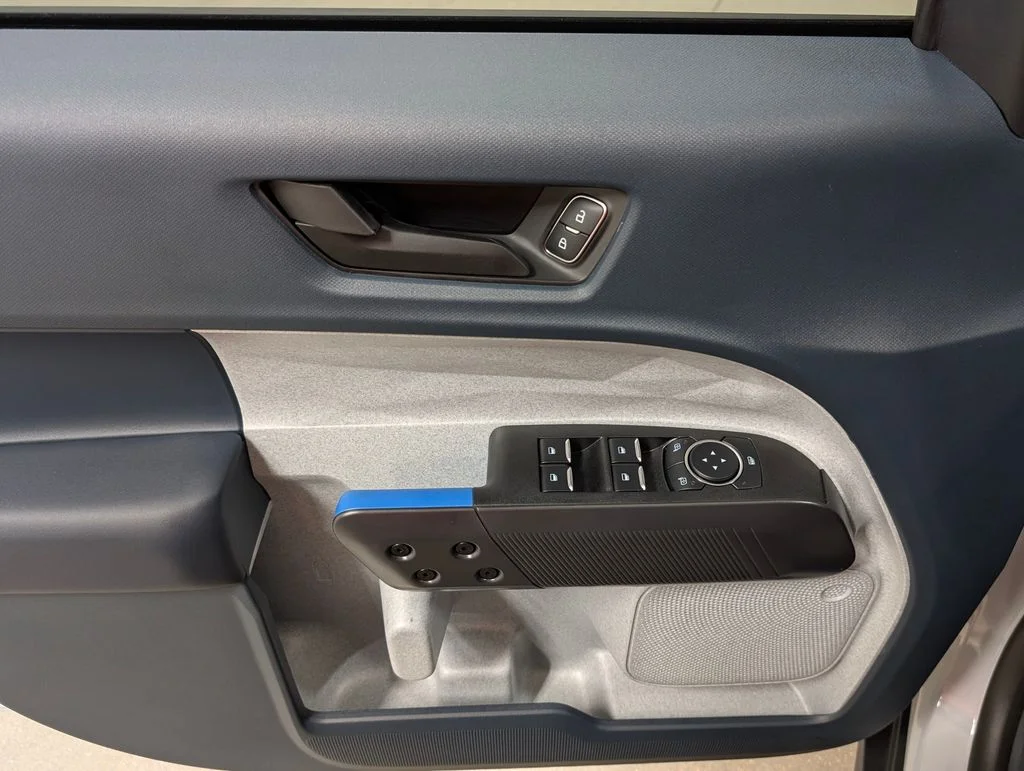 New 2026 Space White Metallic Ford XLT image 10