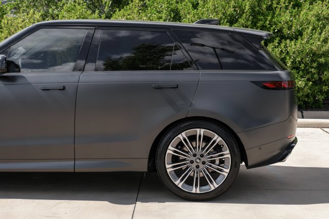 Used 2025 Gray Land Rover Dynamic SE image 20