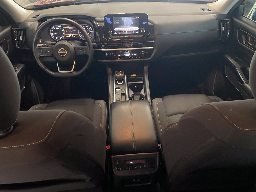 Used 2025 Red Nissan SV image 11