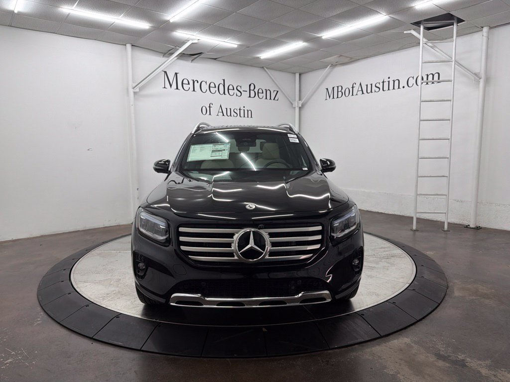 Used 2026 Black Mercedes-Benz GLB 250 image 2