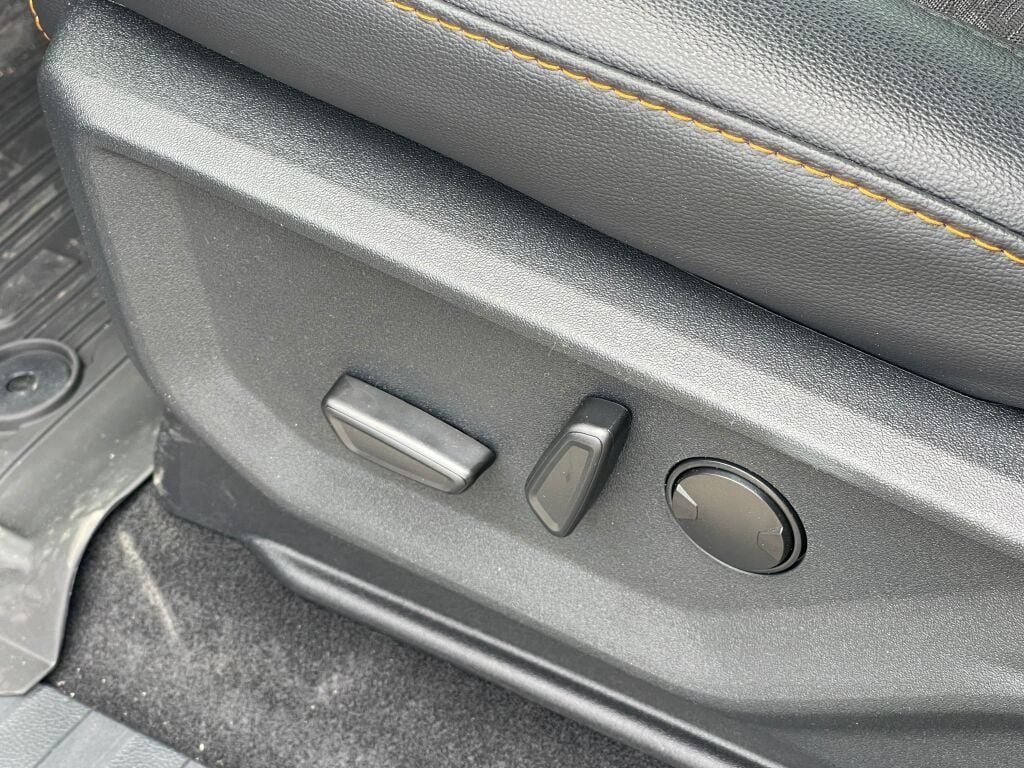 New 2026 Carbonized Gray Metallic Ford Tremor image 8
