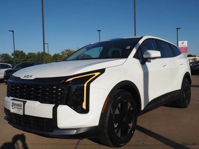2026 Kia Sportage LX Hybrid - Photo 16