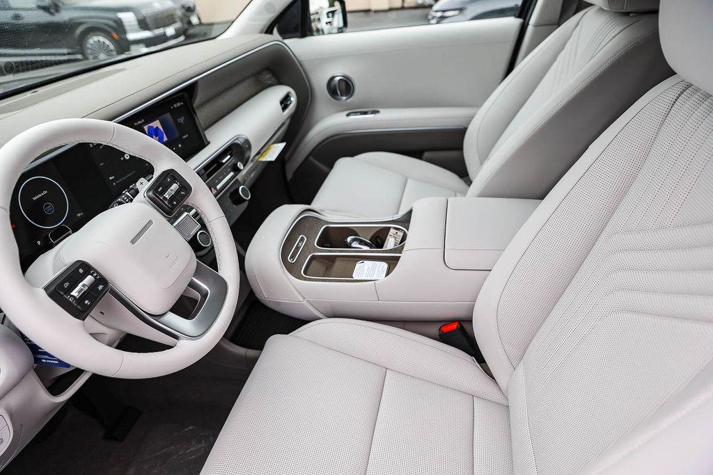New 2026 Red Hyundai Blue SEL Premium 8P image 18