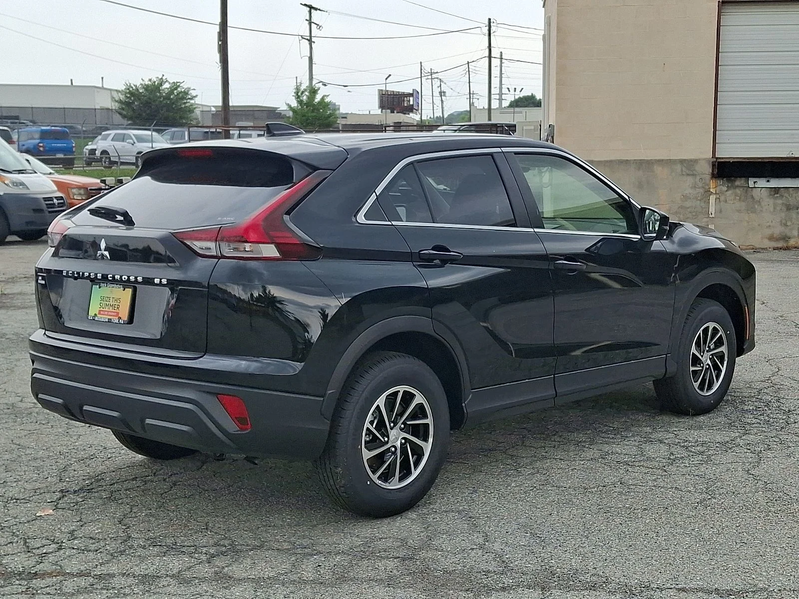 New 2026 Black Mitsubishi ES image 3
