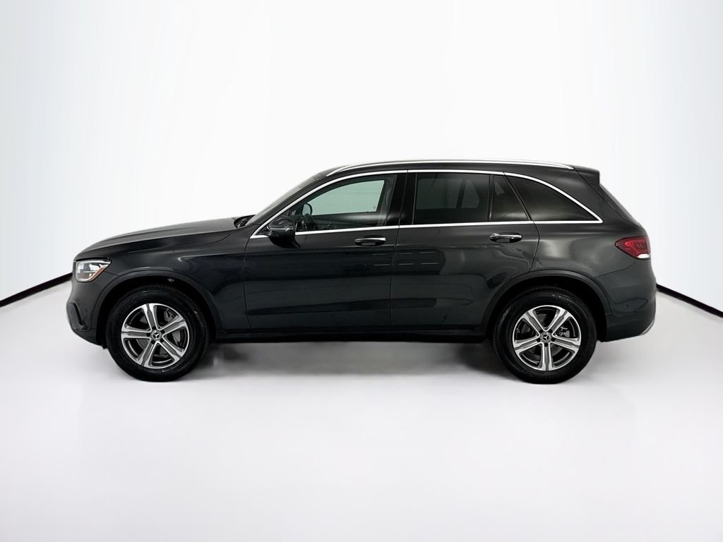 Certified Used 2022  Mercedes-Benz GLC 300 image 8