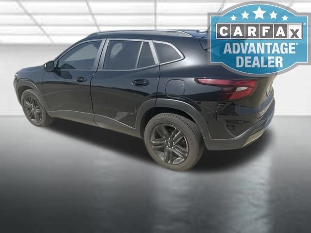 Used 2024 Mosaic Black Metallic Chevrolet ACTIV image 3