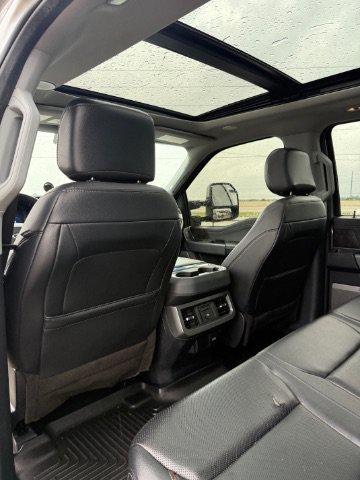 Used 2023 Silver Ford LARIAT image 16