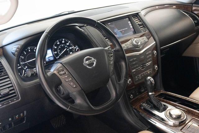 Used 2019 White Nissan Platinum image 3
