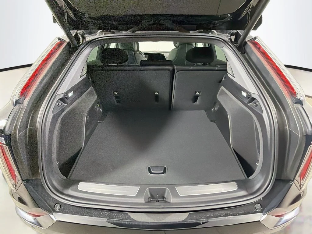 2026 Cadillac OPTIQ Sport - Photo 23