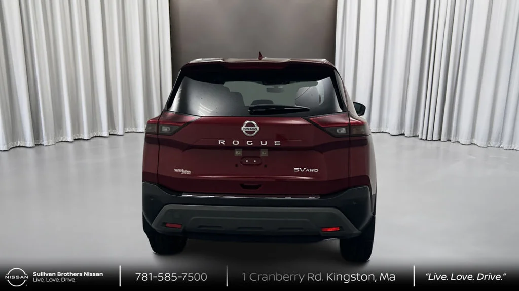 Used 2021 Red Nissan SV image 6