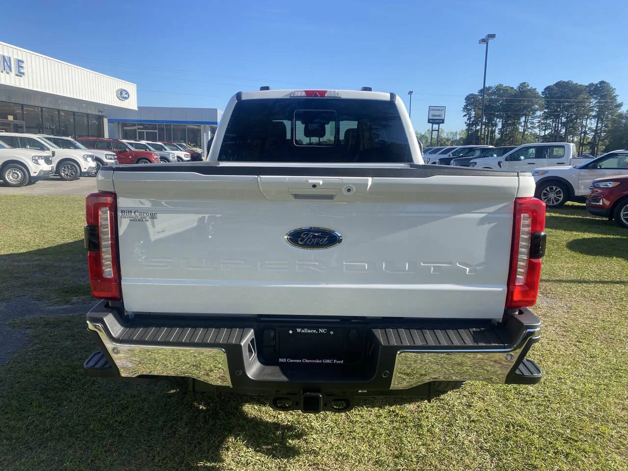 New 2026 Oxford White Ford F-250® Lariat® image 4