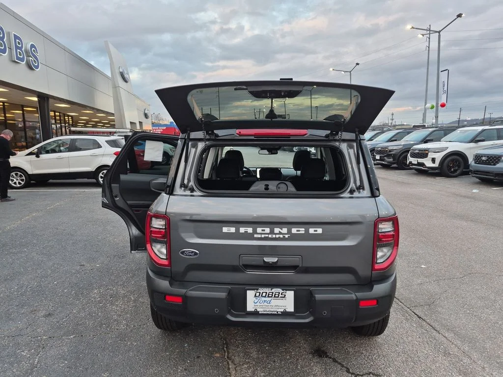 New 2025 Carbonized Gray Metallic Ford Outer Banks® image 18