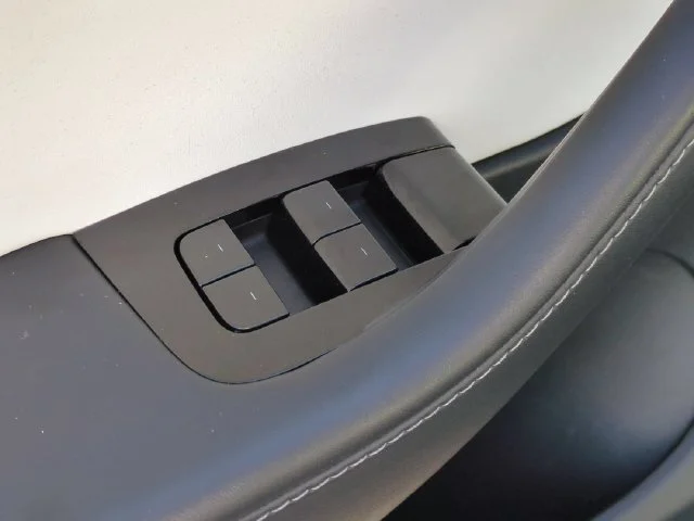 Used 2021 Gray Tesla Long Range image 13