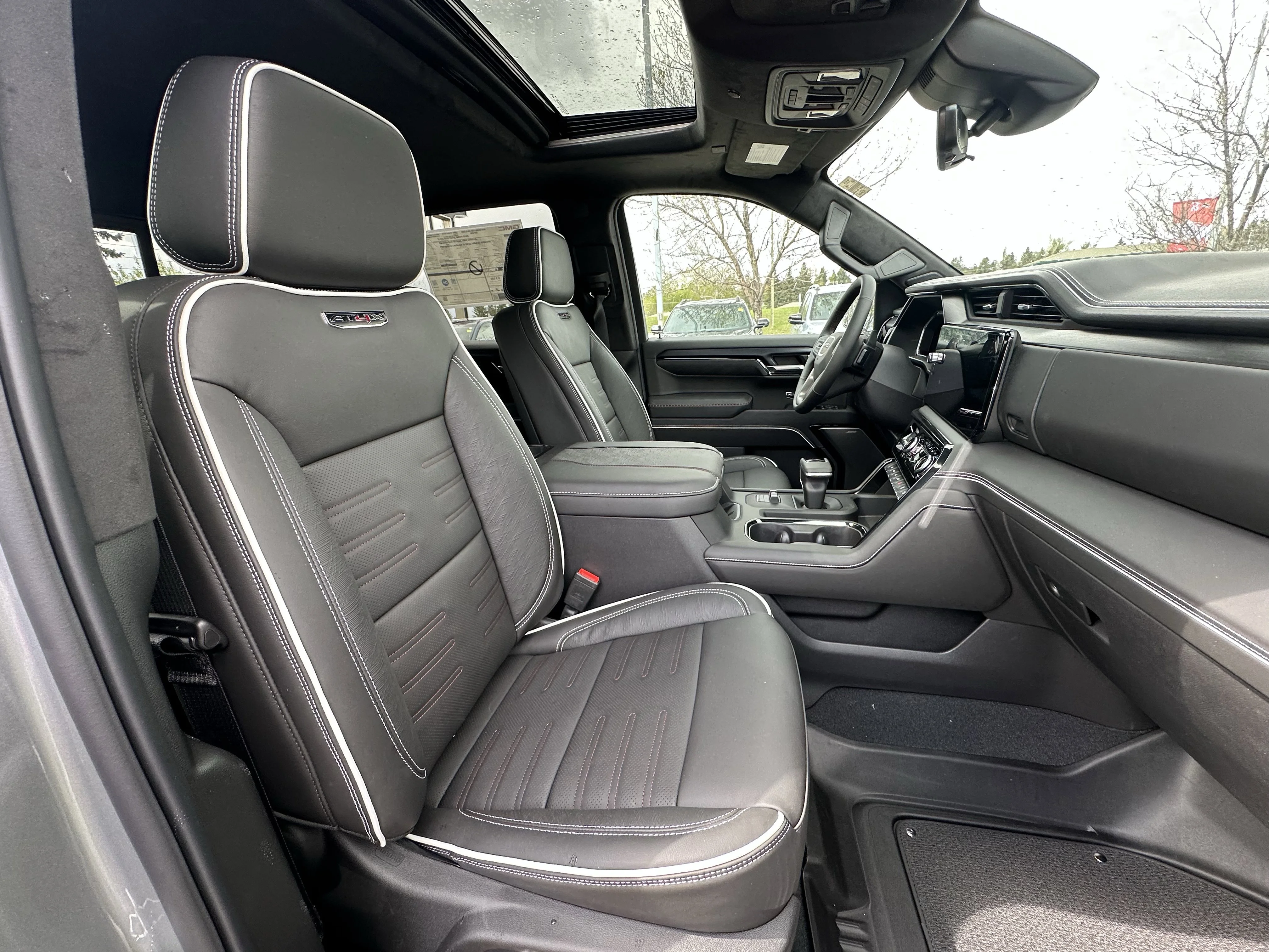 New 2026 Sterling Metallic GMC AT4X image 21