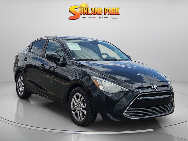 2017 Toyota Yaris iA Base