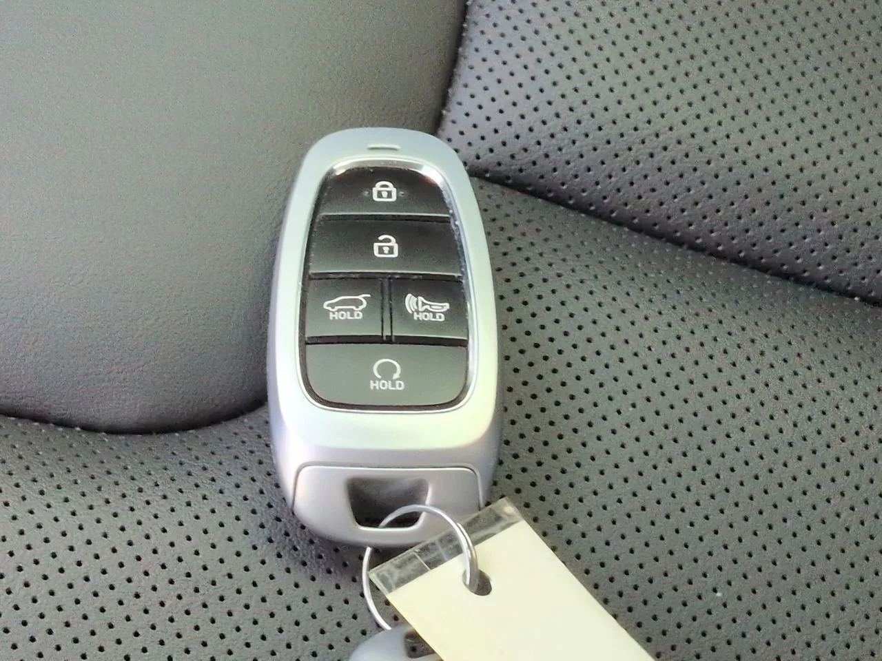 Used 2025 Gray Hyundai SEL Premium 7P image 28