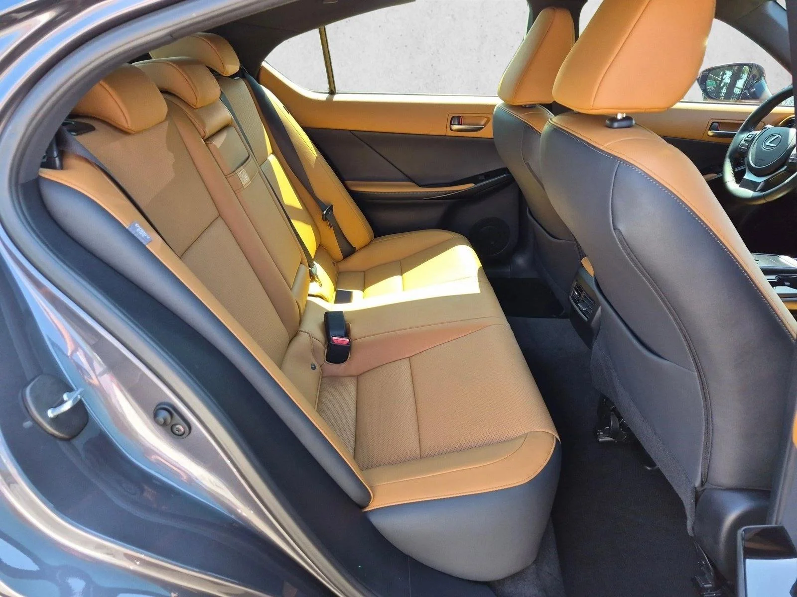 Certified Used 2025 Cloudburst Gray Lexus F SPORT DESIGN image 18
