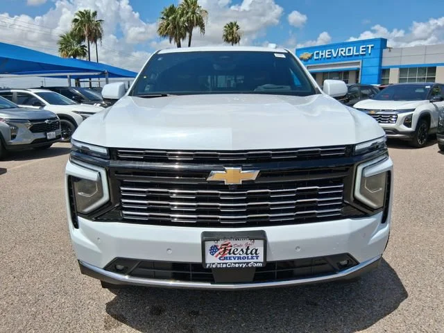 New 2026 Polar White Tricoat Chevrolet High Country image 2