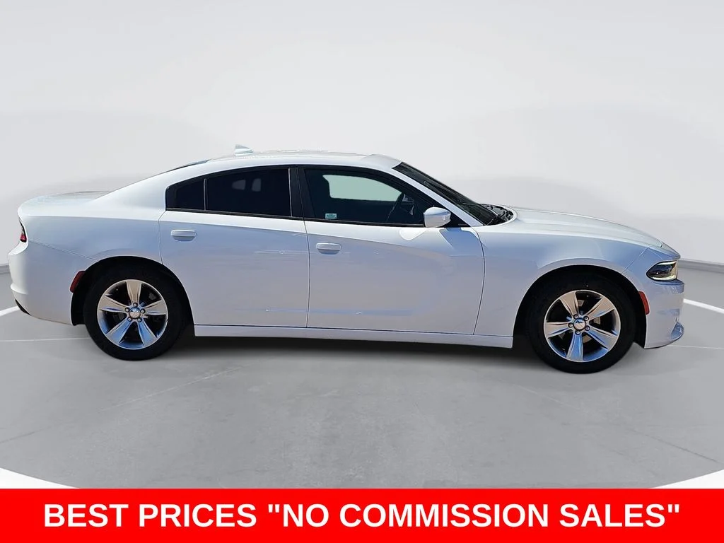 Used 2018 Dodge Charger SXT with VIN 2C3CDXHG1JH129135 for sale in Watsonville, CA
