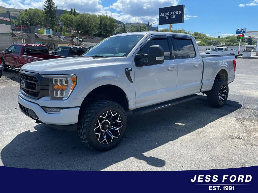 2022 Ford F-150 XLT 4x4 SuperCrew 157 in's photo