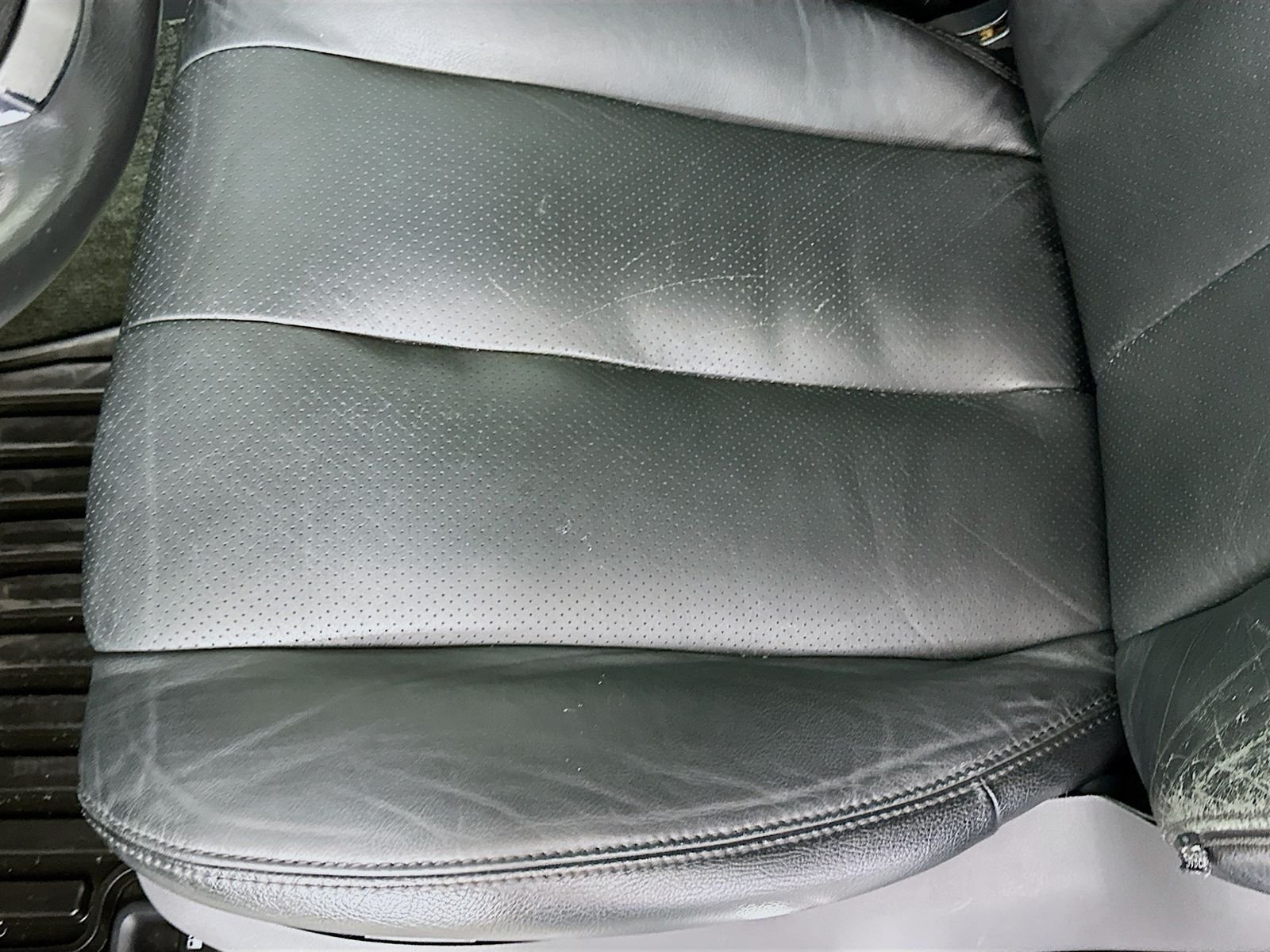 Used 2012 Ice Silver Metallic Subaru 2.5i image 17