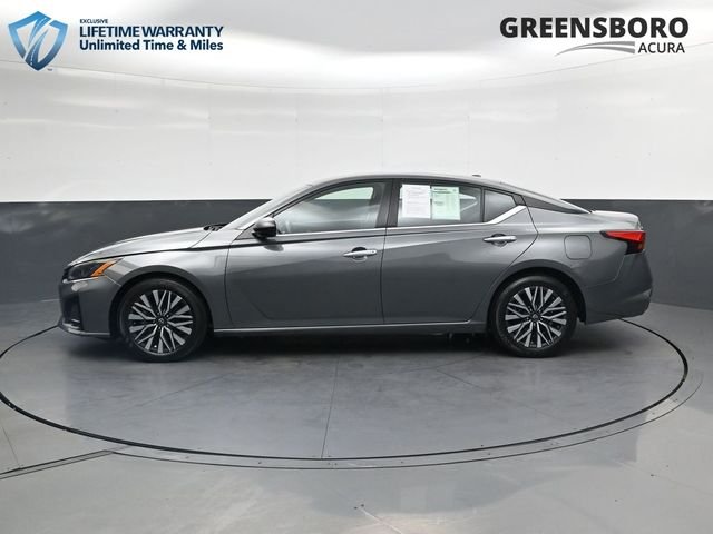 Used 2024 Gray Nissan 2.5 SV image 10
